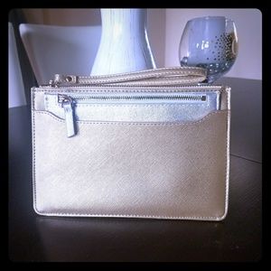 Sondra Roberts New Wristlet
